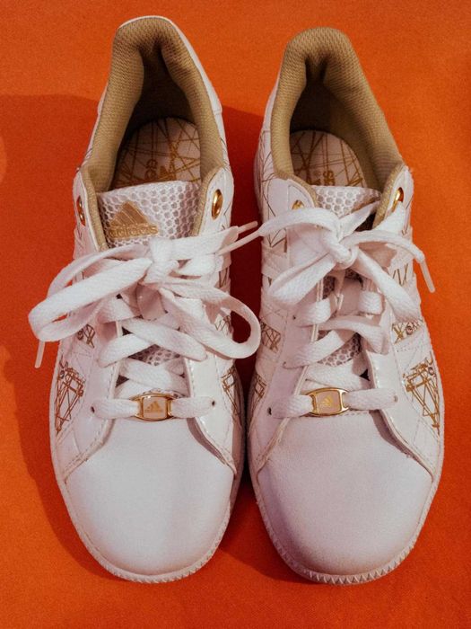 Нови дамски маратонки Adidas