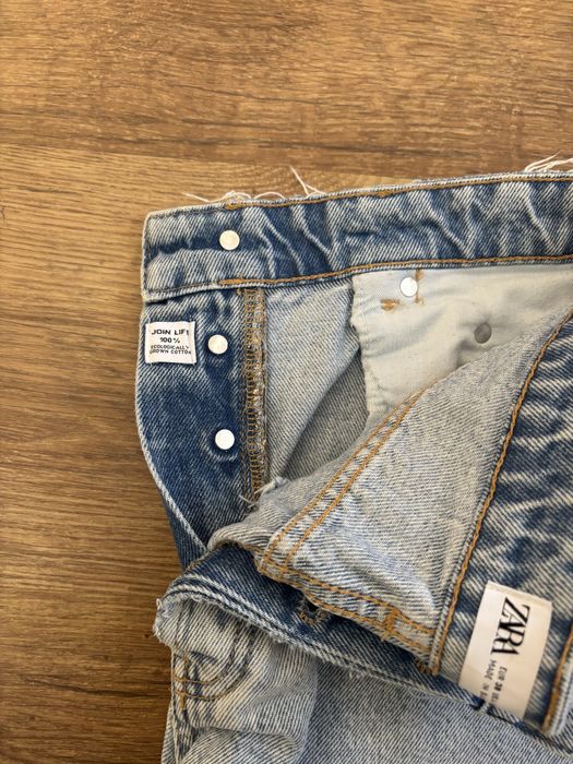 Дамски къси панталони ZARA