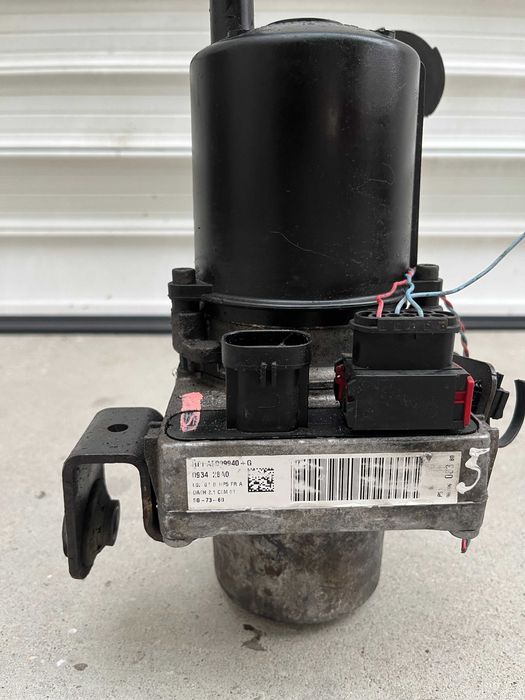 Хидравлична помпа Хидравлика Peugeot 3008 Пежо 5008 HPI A5102322+B