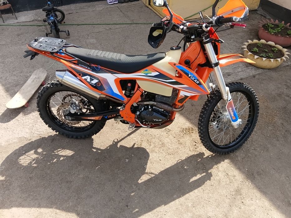 Продаю эндура 250кубовый