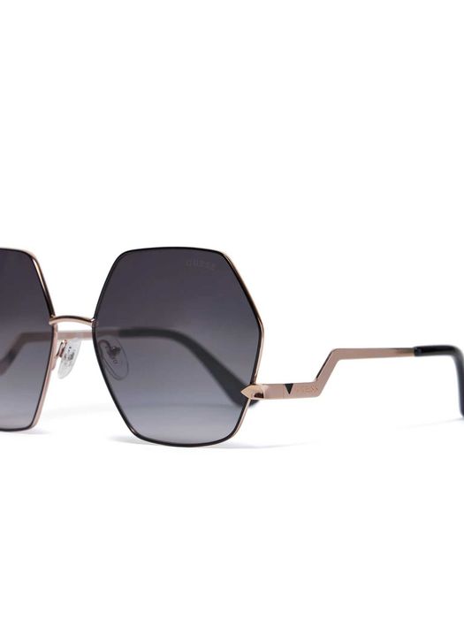 Оригинални дамски слънчеви очила Guess -57%