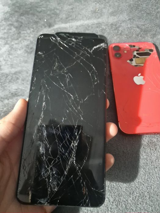 Telefoane pentru piese