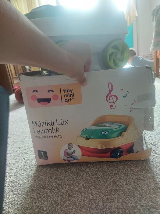 Olita bebelusi cu baterii