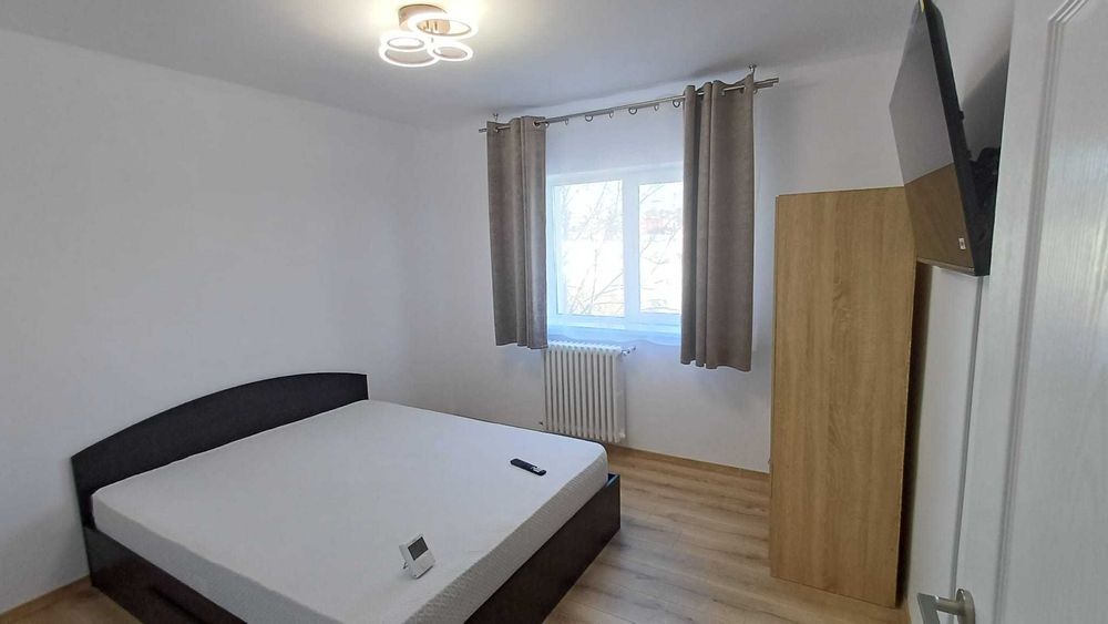 3 camere, apartament de închiriat