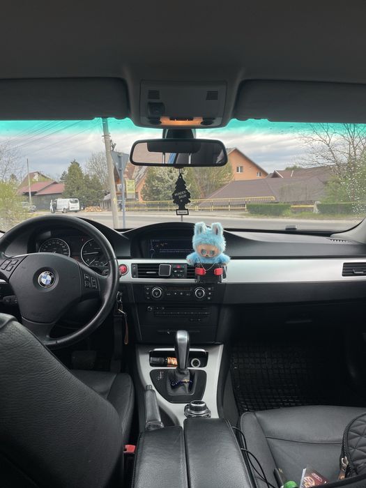 BMW e90/ seria 3/ FACELIFT