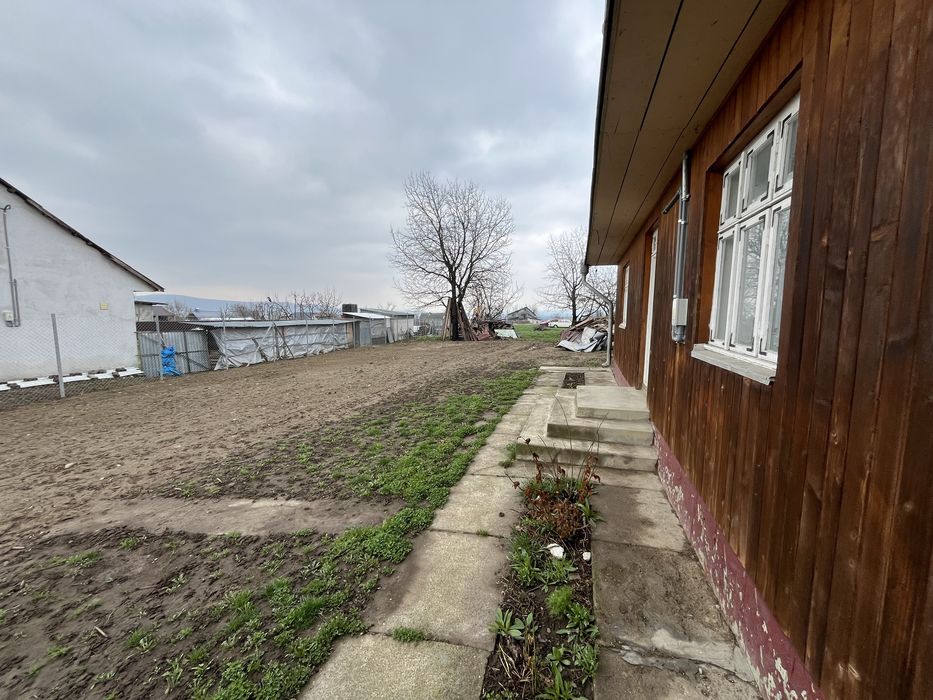 Casa+ teren intravilan langa E85 Darmanesti