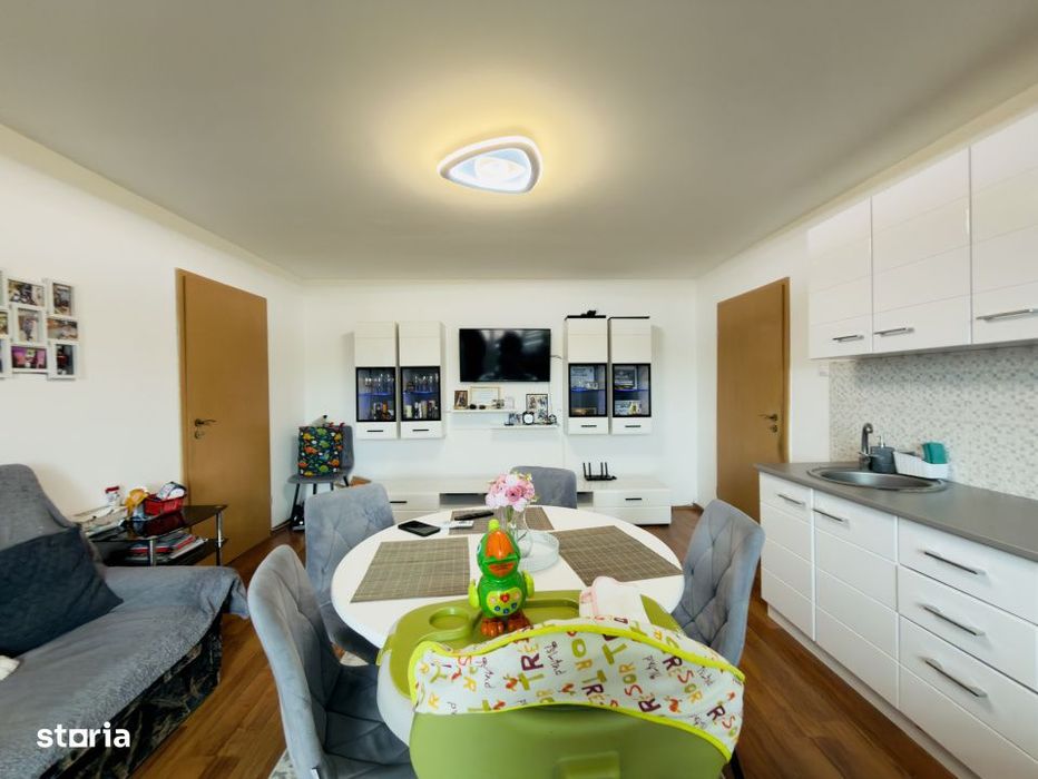 Apartament 3 camere, semidecomandat, 56mp - zona Sagului — fotografia 3