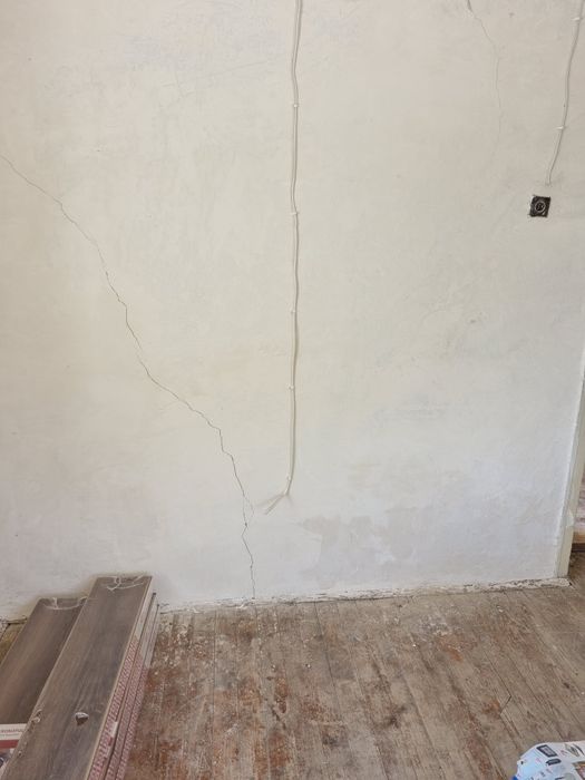 Продава се Къща в Плевен, Идеален център - 60 кв.м за 128 €/кв.м - Снимка #7