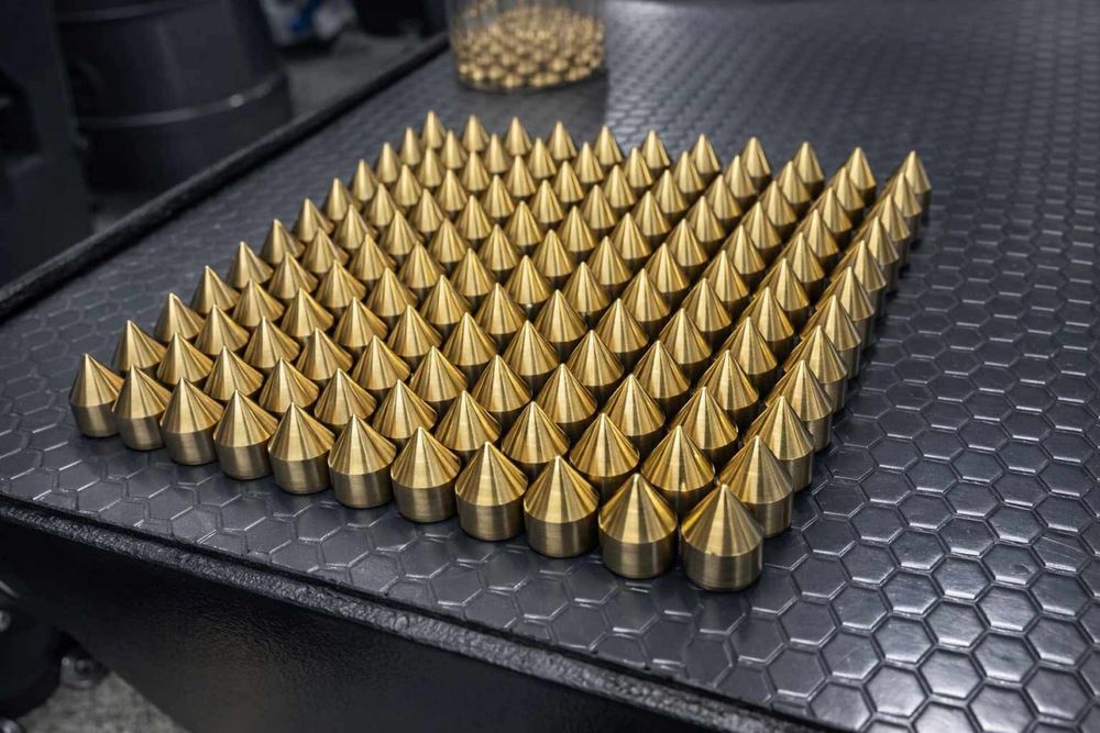 Услуги с ЦНЦ (CNC) струг