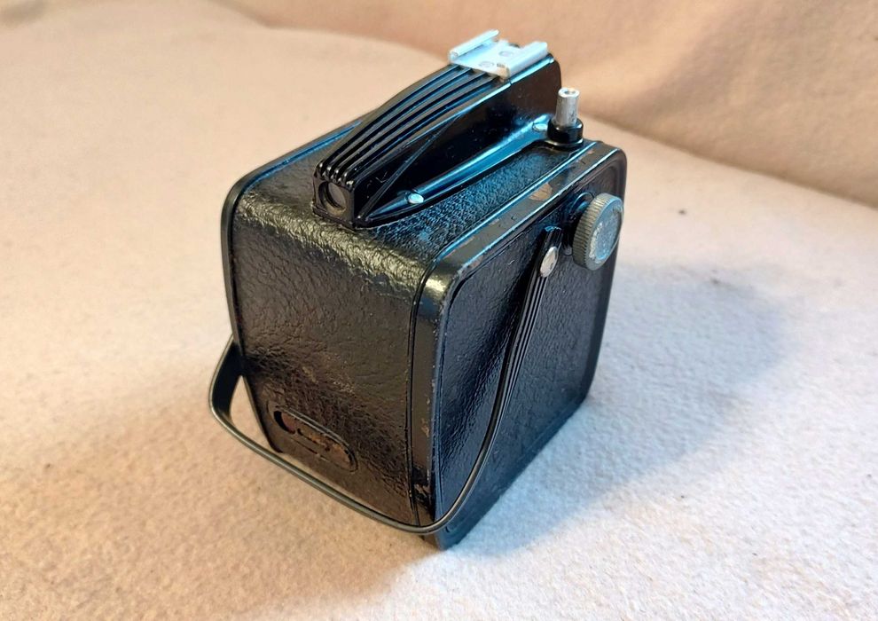 Aparat foto Gevaert Gevabox Germania 6×9 frames on 120 film anii 50