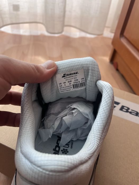 Vand Babolat SFX4! Adidasi tenis de camp!