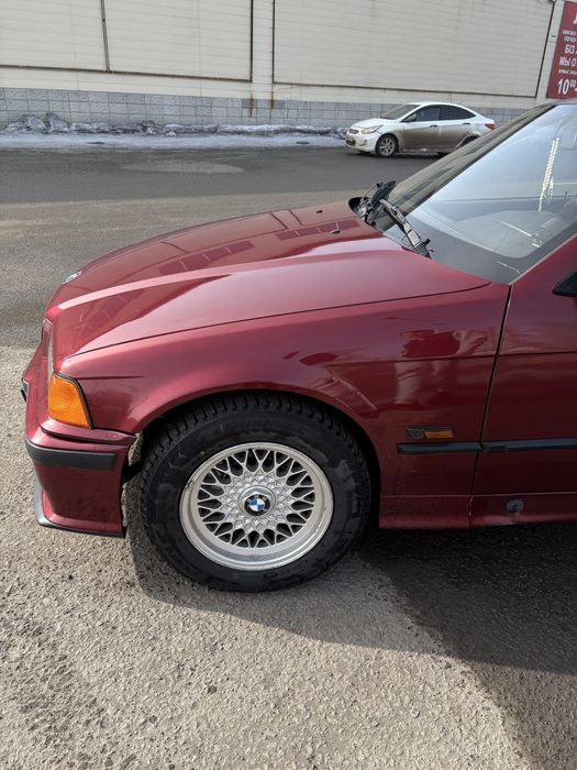 Продам БМВ Е36 1.8 л мотор м 43