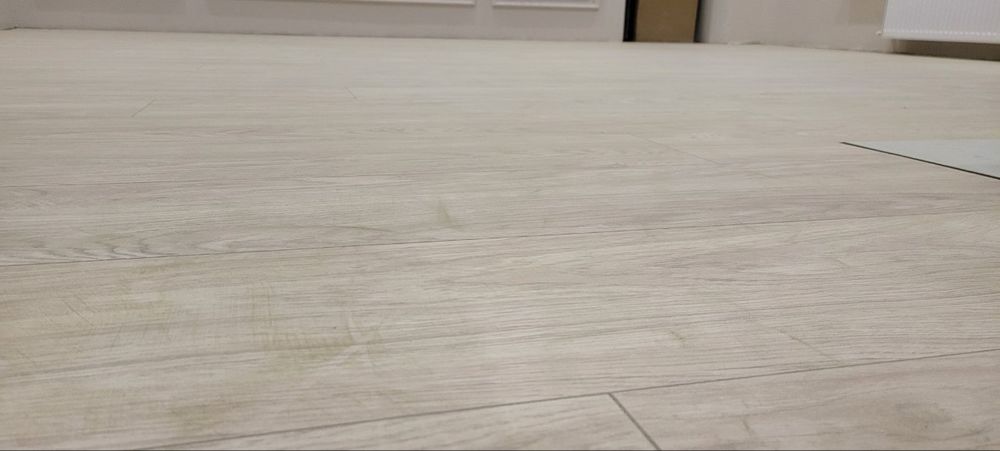 Укладка ламината линолеума и других напольных покрытий