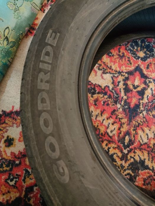 Продам летние шины