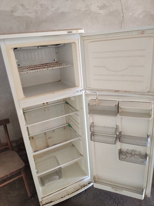 Холодилник сотилади йахши холатда