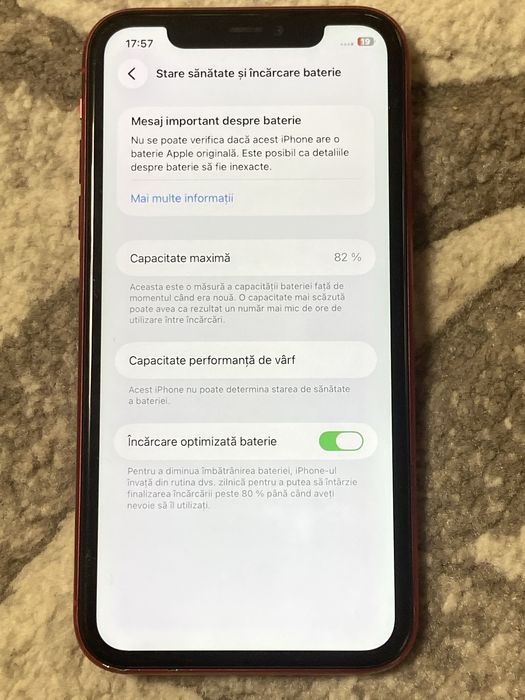 Vand telefon iphone 11