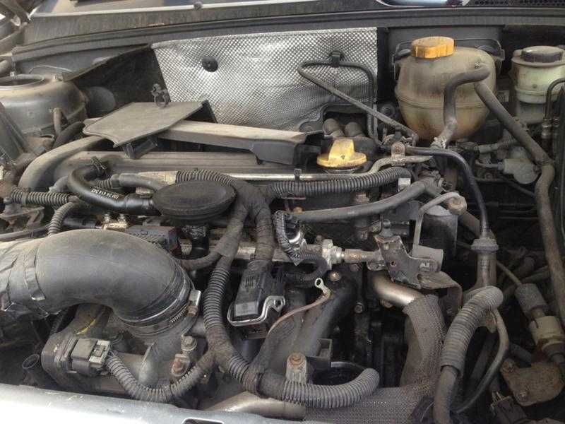 Опел Вектра C 2.2i Signum / Opel Vectra C 2.2i Signum на части