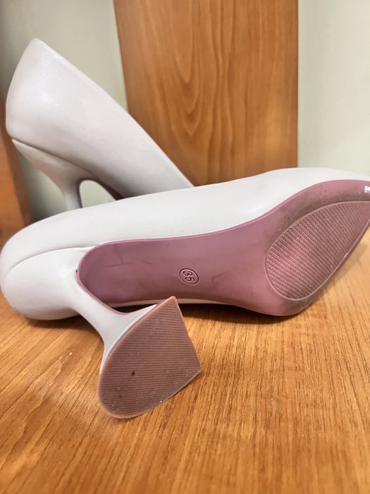 Туфельки в отличном состояний