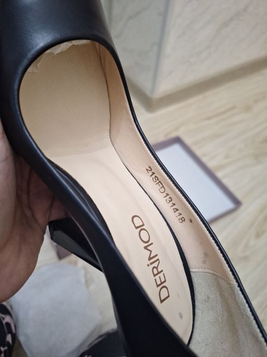 Продам кожаные туфельки