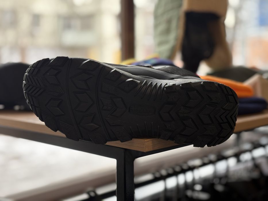 Зимние кроссовки Merrell low