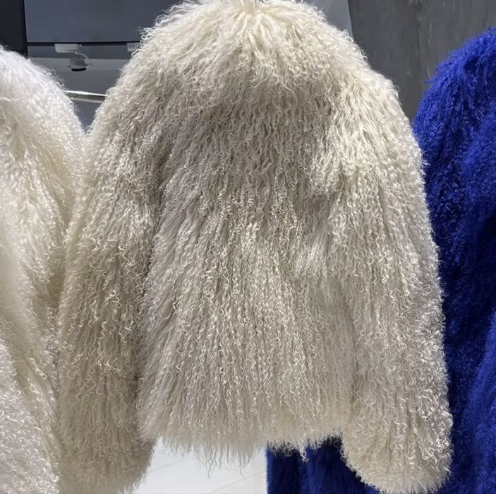 Blana Oaie mongoleza XS