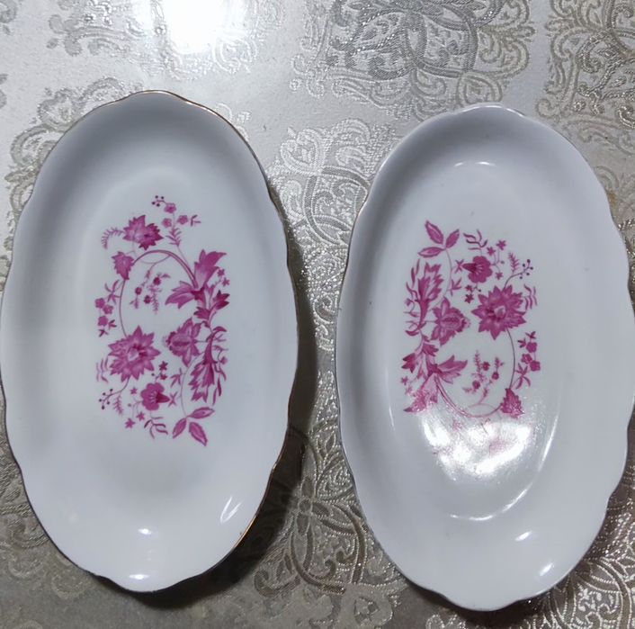 Продается ляган и два маленких фарфор ГДР