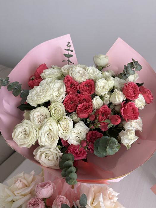 Продем цветочки. Подарили вчера, цветы свежие и красивые