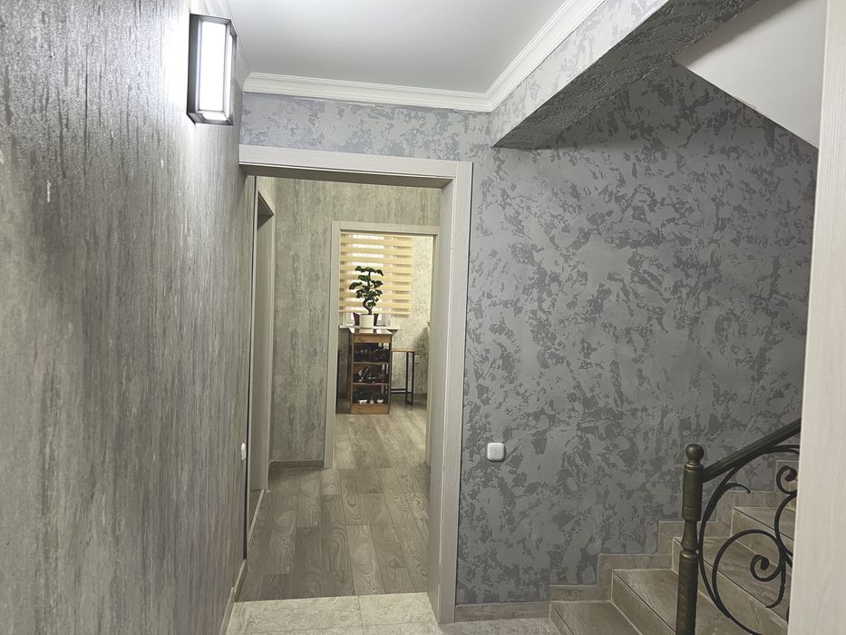 Продам коттедж 410 кв.м. 4 уровня