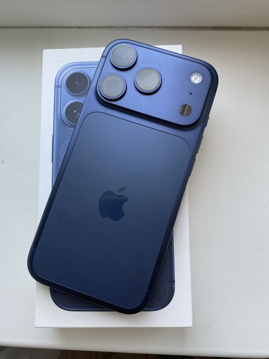 Iphone 17 pro с гарантией