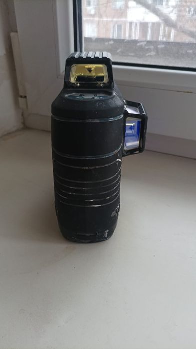 Продам лазер бош