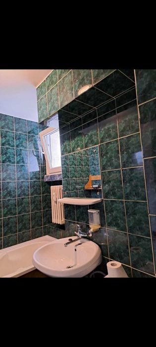 Inchiriez apartament cu 2 camere