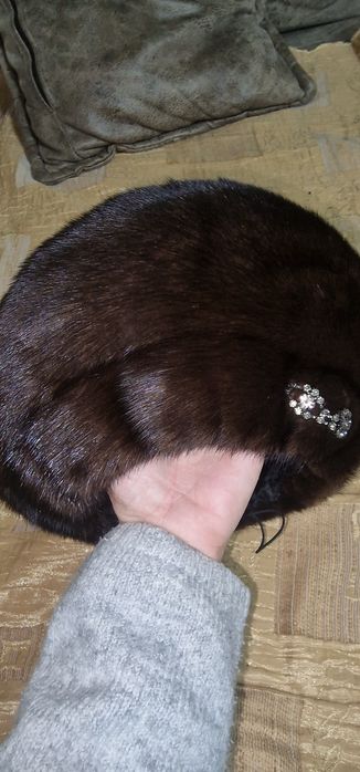 Продам норковый берет