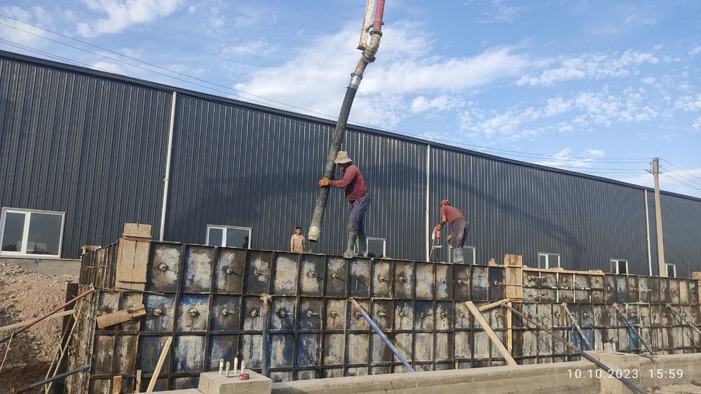 Строительство домов и зданий Заливка бетона