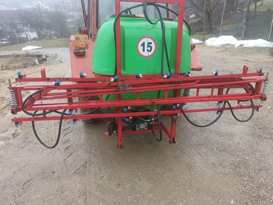 Vând utilaje agricole