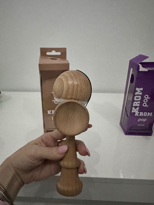 Kendama krom pop