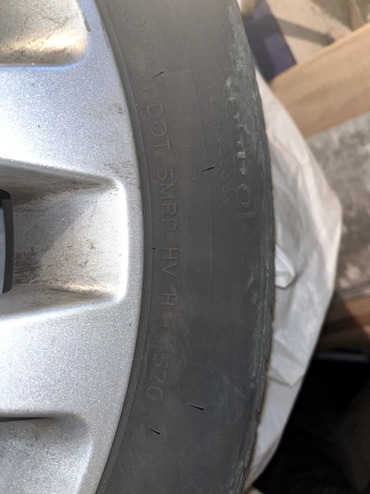 Алуминиеви джанти KIA с летни гуми 205/55/16 и оригинални KIА сензори