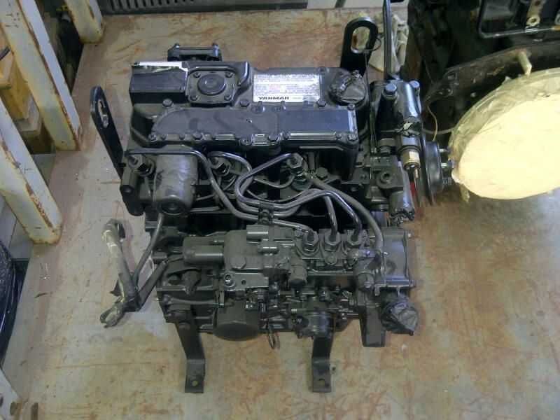 Motor complet Yanmar 3D76E - Piese de schimb utilaje