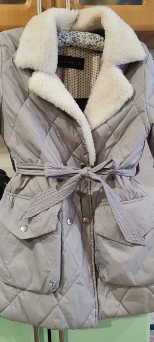 Продам  Куртку, серого цвета