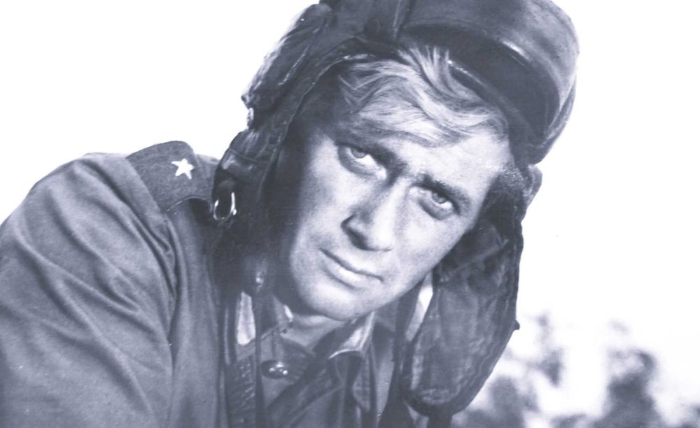 Колекция стари картички с киноартисти и поп певци от 70-те