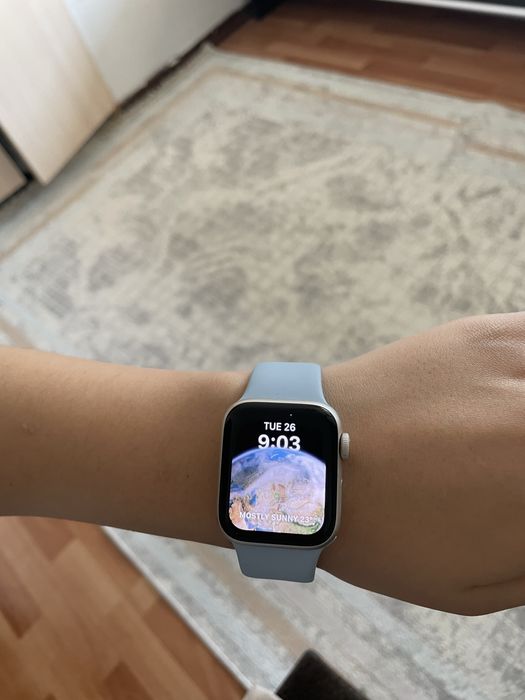 Apple watch SE (2nd gen) 40 mm