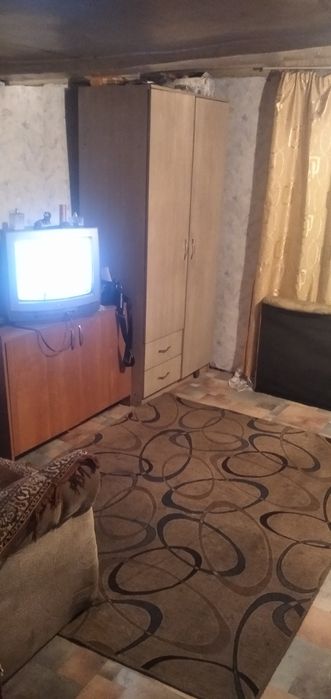 Продам отдельно стоящий дом в начале рабочего поселка