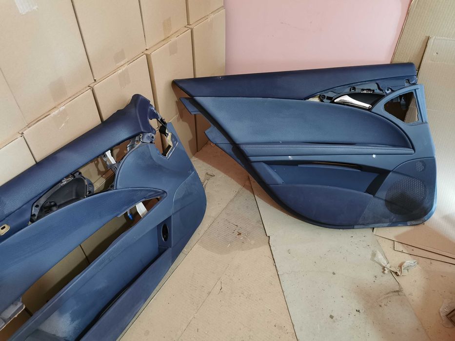 Продавам салон за Mercedes w211 E270 E220 E Class