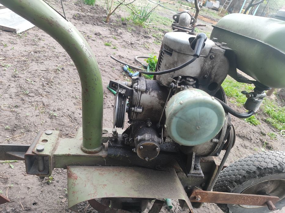 Продам мотоблок для вспашки