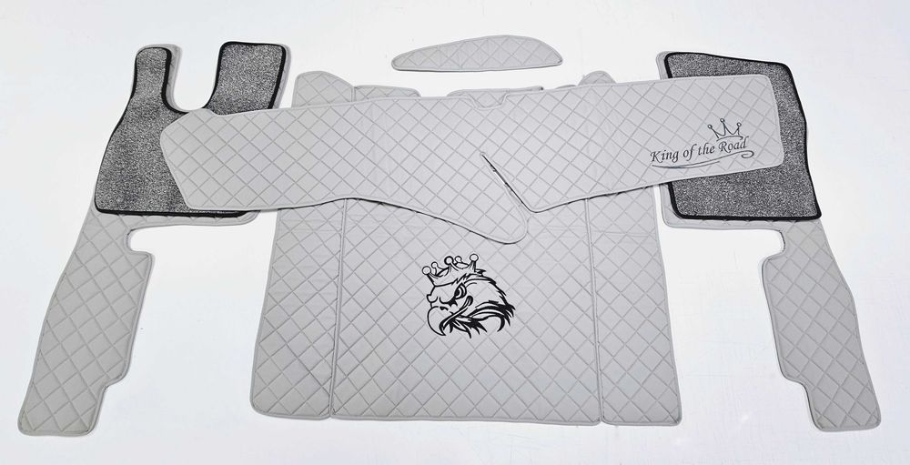 Кожени стелки сиви за SCANIA R NEXT GEN 2017+ с бродиранo логo