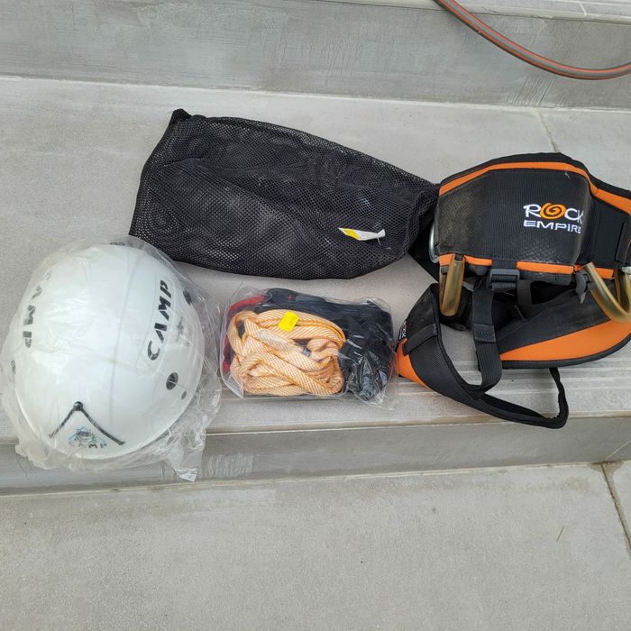 Ham de lucru si casca Rock empire