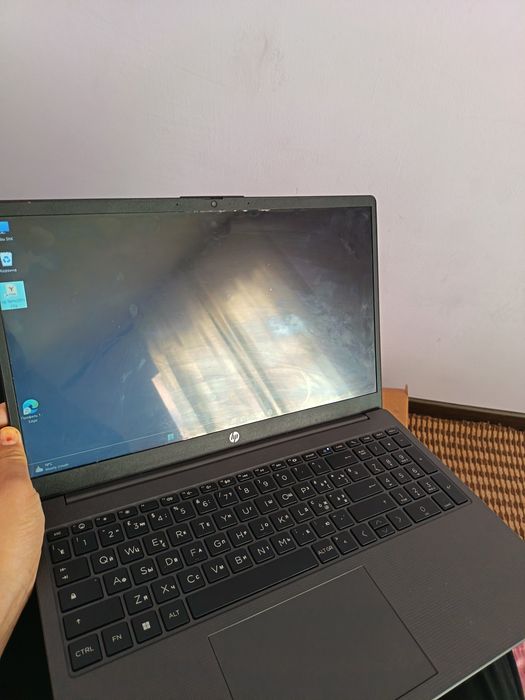 noodbook Hp intel core i3