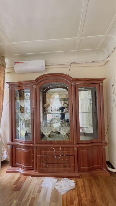 Стенка шкаф продоётся