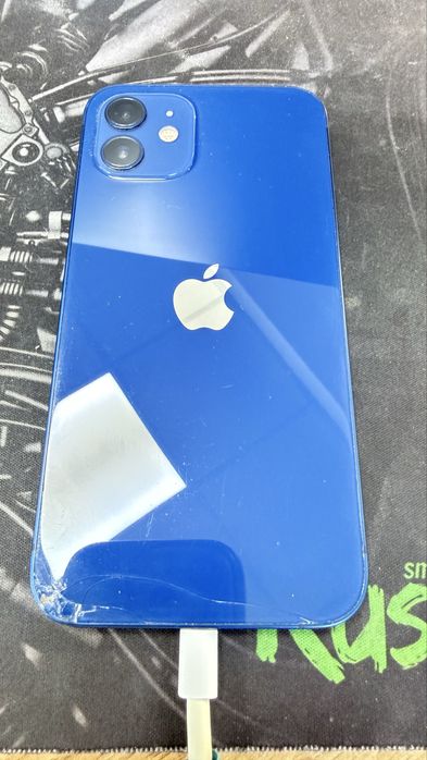 Продается Iphone 12
