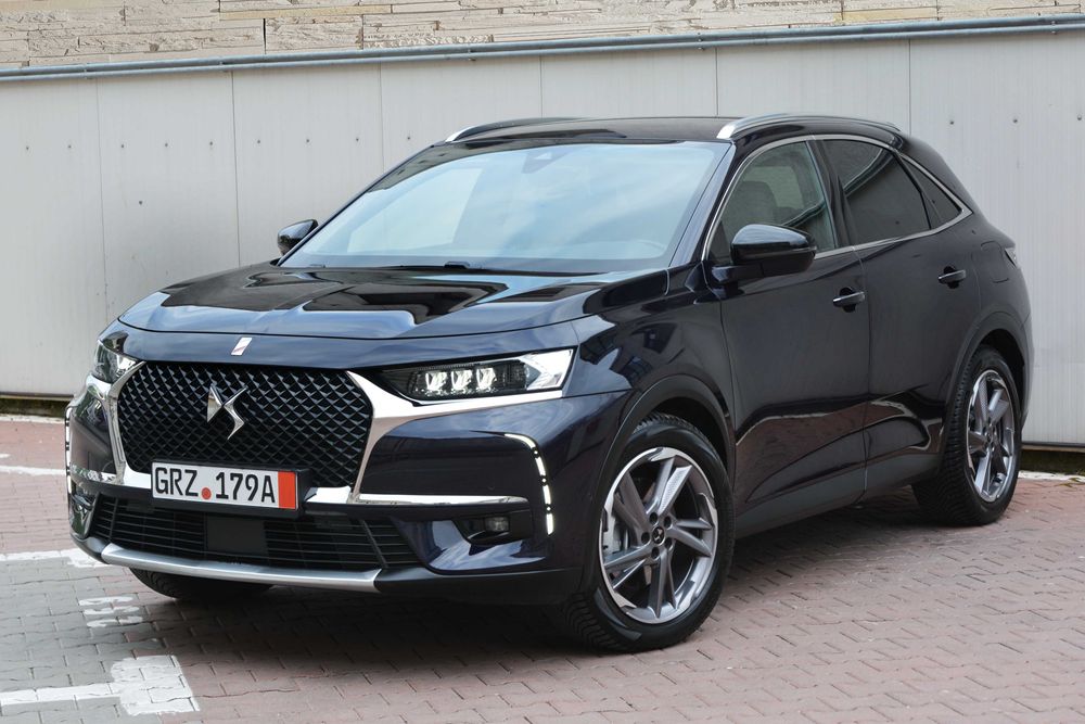 DS7 Crossback / Rivoli / 300 CP/ 4X4 / Plug-In Hybrid / Masaj / Distronic