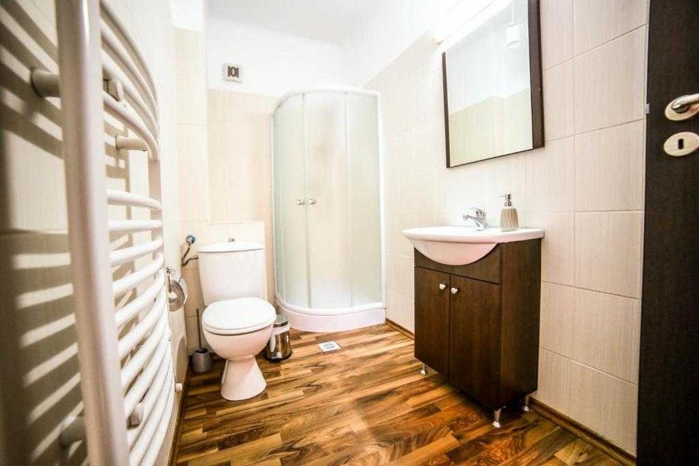 Acces NON STOP camera dubla in regim hotelier - Unirii - Liveni 22